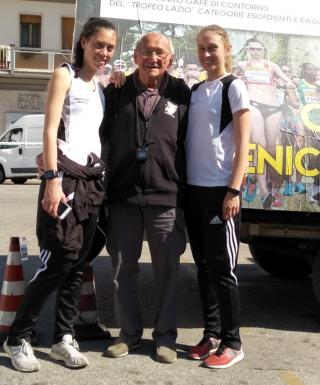 Sara und Valeria Buglisi mit Coach Hans Ladurner in Cassino
