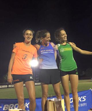 Il podio dei 3000 donne con Bertoni, Bressi, Cherciu (foto Athletics On Line)