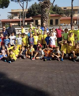 I giovani atletica della scuola del Roma Road Runners Club