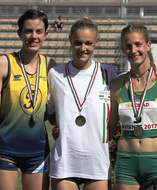 Sara Modena, Giorgia Niero e Pamela Croce sul podio tricolore (Colombo/FIDAL)
