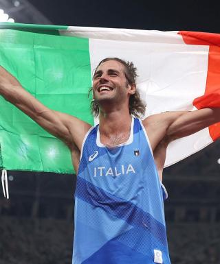 Il trionfo olimpico di Gianmarco Tamberi nella foto di Giancarlo Colombo / FIDAL