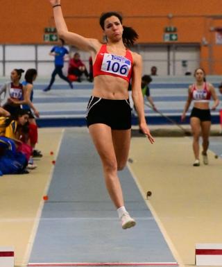 Elisabetta Baldelli, record nel lungo junior