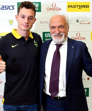 Filippo Tortu e il presidente della FIDAL Alfio Giomi (foto Staccioli/FIDAL)