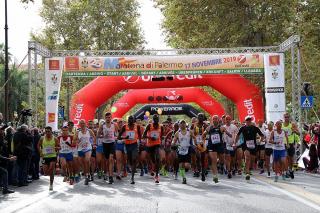 La partenza della Verona Marathon 2019 (foto Ambrosi/organizzatori)