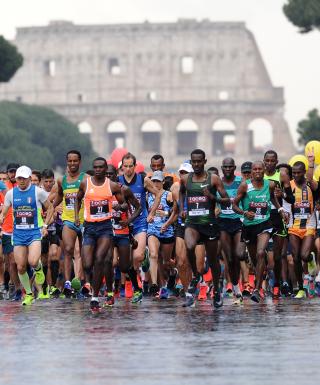 La partenza della Maratona Internazionale di Roma 2019 (foto Vannicelli)