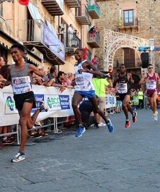 Giro Podistico di Castelbuono (foto organizzatori)