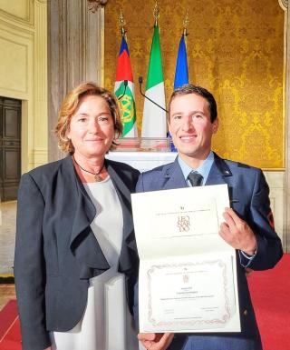 Teo Caporaso premiato dalla direttrice Scuola dello Sport Rossana Ciuffetti