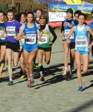 La partenza della gara femminile al Cross della Vallagarina 2018