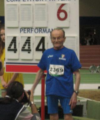 Giuseppe Ottaviani dopo il record mondiale M95 nel triplo