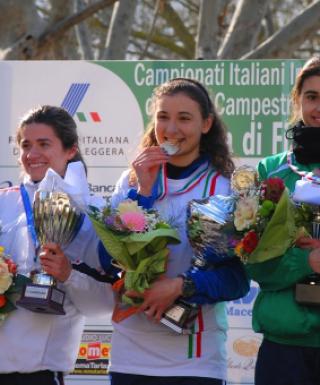 Alessia Pistilli sul podio (foto di Maurizio Iesari)