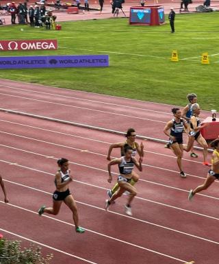 La gara dei 100 metri master donne al Golden Gala di Firenze