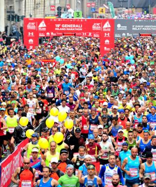 partenza milano marathon (foto di archivio, foto lapresse/organizzatori)