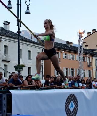 Maria Roberta Gherca vincitrice della gara femminile