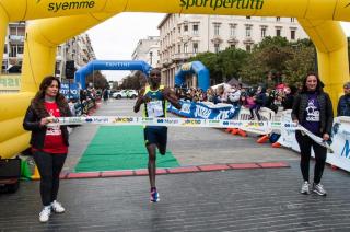 La vincitrice della gara femminile Gloria Venturelli a Reggio Emilia