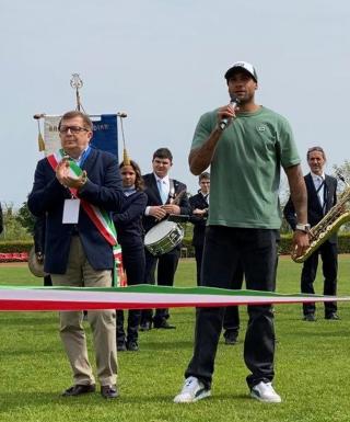 Marcell Jacobs all’inaugurazione della pista a Desenzano del Garda (foto Spot&Sport)